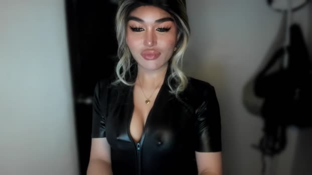 transnextdoor_ Chaturbate 11-10-2024 Trans