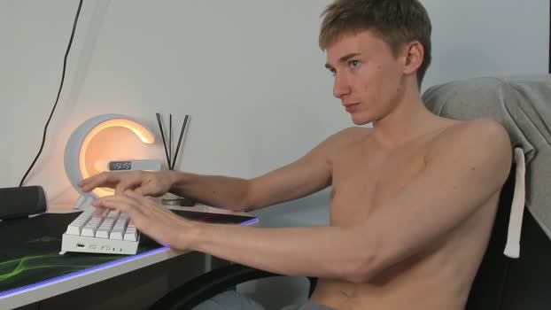 vibemygirl Chaturbate 20-10-2024 Males