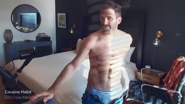 bareleeworking Chaturbate 24-10-2024 Males