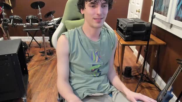 wolfiekitty Chaturbate 25-10-2024 Males