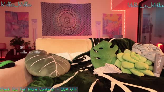milla_milla beautiful Webcam SHOW @ Chaturbate 27-10-2024
