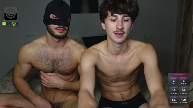 oliver_baker kiss Webcam SHOW @ Chaturbate 27-10-2024
