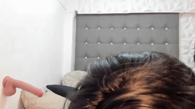 trixieemerald fuck Webcam SHOW @ Chaturbate 27-10-2024