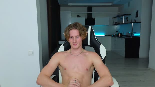 fixsicki spank Webcam SHOW @ Chaturbate 28-10-2024
