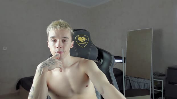 mason_warhol suckshow Webcam SHOW @ Chaturbate 28-10-2024