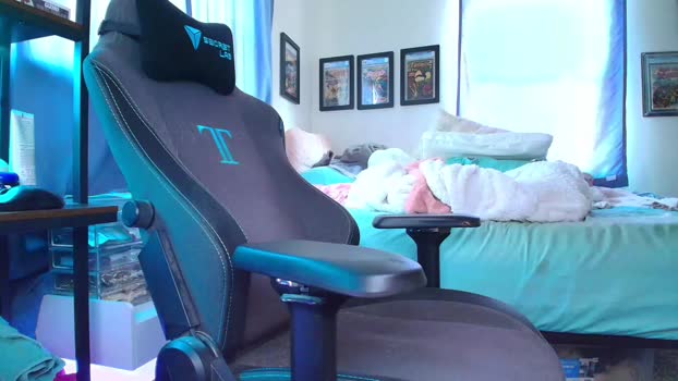 cuteypi fuckher Webcam SHOW @ Chaturbate 29-10-2024