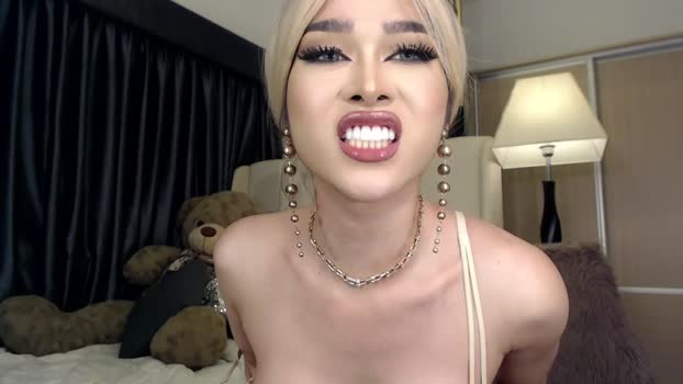 lilith_mazikeen69 ladyboy Webcam SHOW @ Chaturbate 30-10-2024
