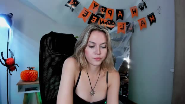 niky_jess Show Webcam SHOW @ Chaturbate 31-10-2024
