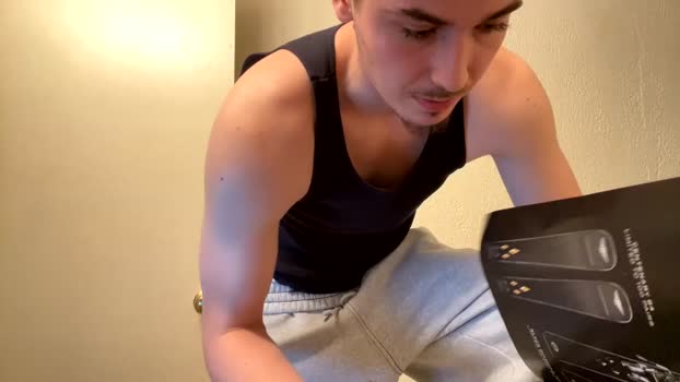 yungstudbev big Webcam SHOW @ Chaturbate 31-10-2024