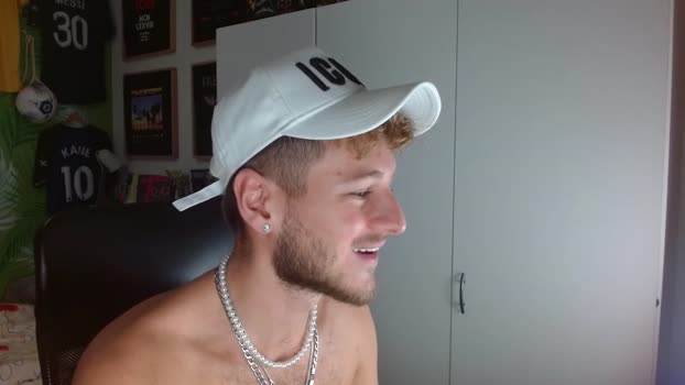 freddy_star legs Webcam SHOW @ Chaturbate 01-11-2024