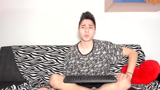 kevin_hug hard Webcam SHOW @ Chaturbate 01-11-2024