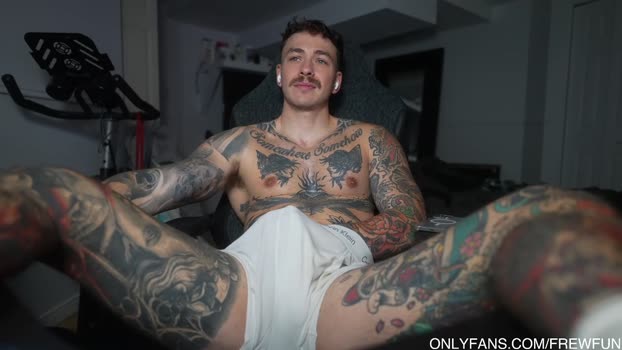 frewfun Show Webcam SHOW @ Chaturbate 04-11-2024