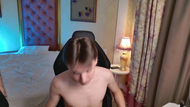 jerry_lucky bigtoys Webcam SHOW @ Chaturbate 05-11-2024