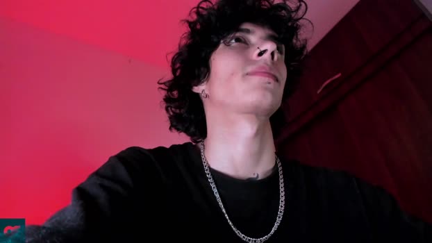 olliver___y beauty Webcam SHOW @ Chaturbate 05-11-2024