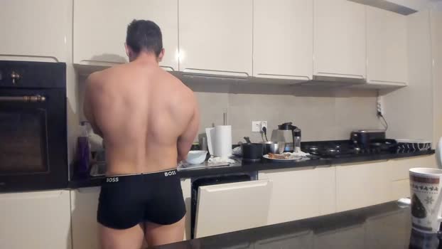 roberto4ever harddick Webcam SHOW @ Chaturbate 05-11-2024