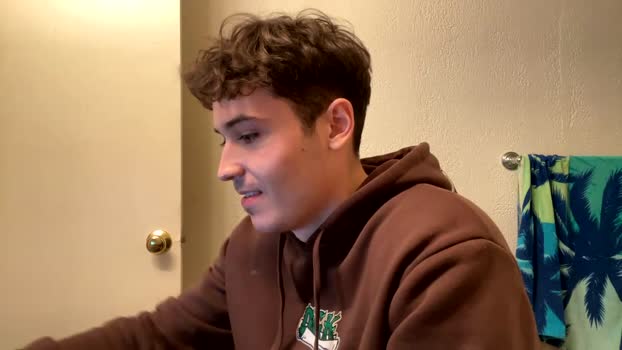 yungstudbev sexy Webcam SHOW @ Chaturbate 06-11-2024