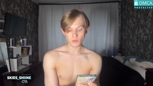 skies_shine fuckface Webcam SHOW @ Chaturbate 07-11-2024