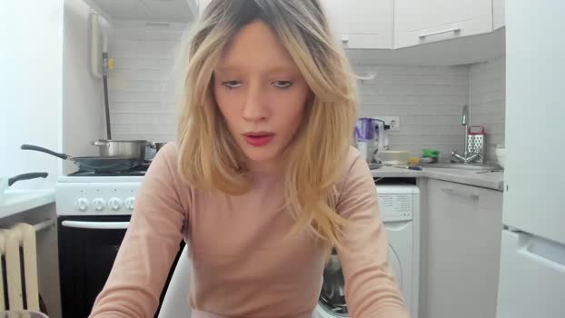 _alice_kitty strip Webcam SHOW @ Chaturbate 08-11-2024