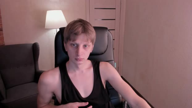 slim_andy Show Webcam SHOW @ Chaturbate 08-11-2024
