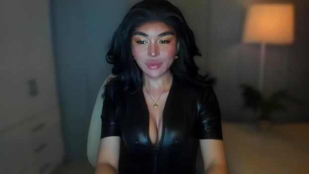 transnextdoor_ Show Webcam SHOW @ Chaturbate 08-11-2024