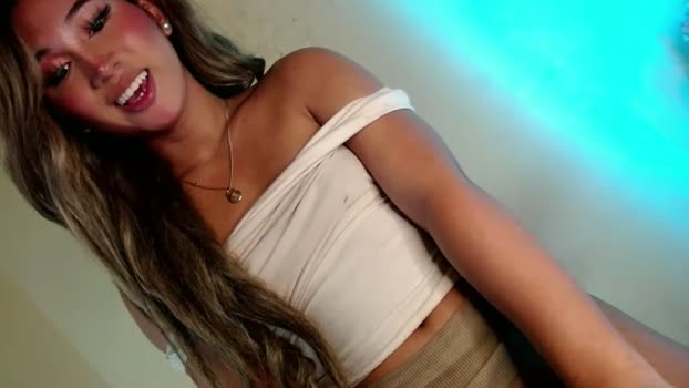 kiera_on_fire show Webcam SHOW @ Chaturbate 11-11-2024