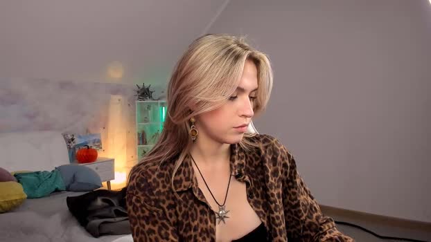 niky_jess suck Webcam SHOW @ Chaturbate 12-11-2024