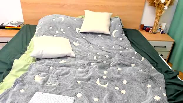 lanny_fandi show Webcam SHOW @ Chaturbate 14-11-2024