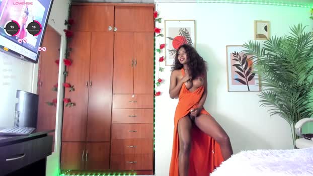 valeria_thompson1 lick Webcam SHOW @ Chaturbate 13-11-2024