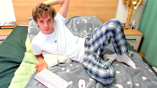 lanny_fandi Cam Webcam SHOW @ Chaturbate 15-11-2024