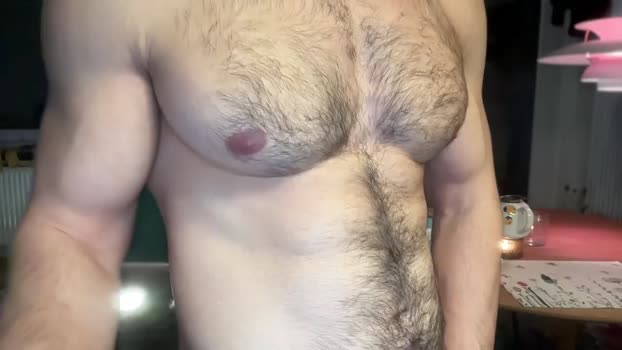 musclehair3 lick Webcam SHOW @ Chaturbate 17-11-2024