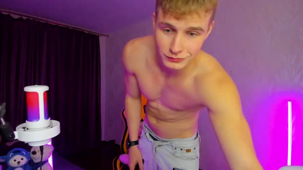 kurt_hanssen blowjob Webcam SHOW @ Chaturbate 18-11-2024