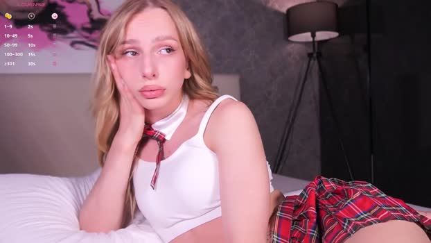 your_fenka fuckher Webcam SHOW @ Chaturbate 23-11-2024