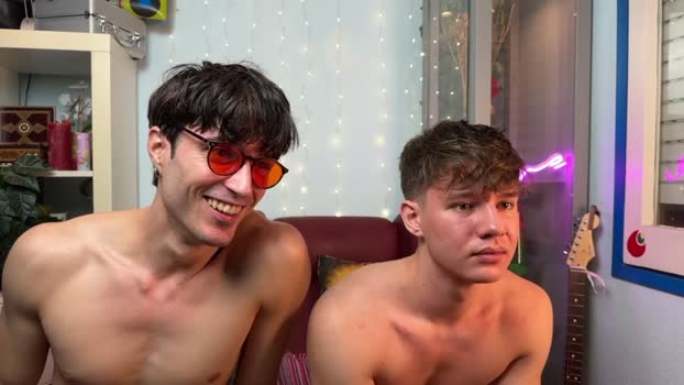 sahueso bicurious Webcam SHOW @ Chaturbate 24-11-2024