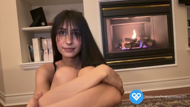 freakyprincess777 nude Webcam SHOW @ Chaturbate 25-11-2024