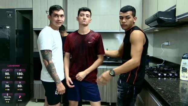 boysgang_sex spank Webcam SHOW @ Chaturbate 27-11-2024