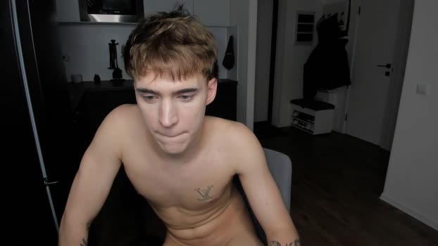 kevin_martin8 Porn Webcam SHOW @ Chaturbate 26-11-2024