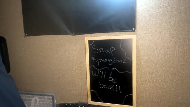 guynxtdoor02 deepthroat Webcam SHOW @ Chaturbate 29-11-2024