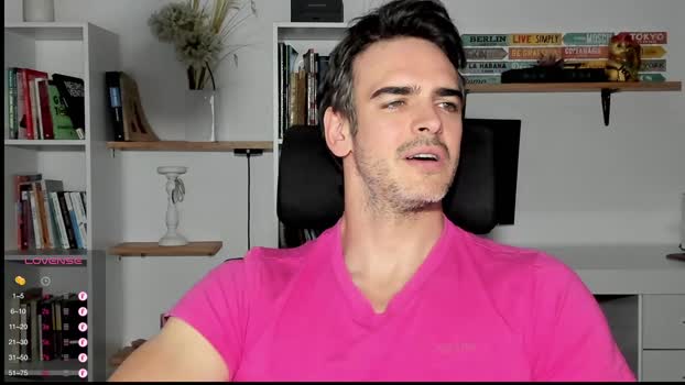 hot_martin25 lick Webcam SHOW @ Chaturbate 02-12-2024