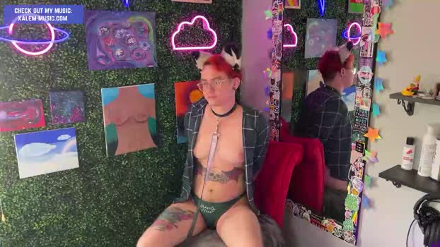 iwillbeyourmuse spank Webcam SHOW @ Chaturbate 01-12-2024