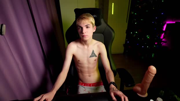 mattyaiden sexymale Webcam SHOW @ Chaturbate 03-12-2024