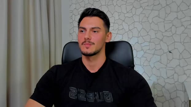 clintmasterss bicurious Webcam SHOW @ Chaturbate 05-12-2024