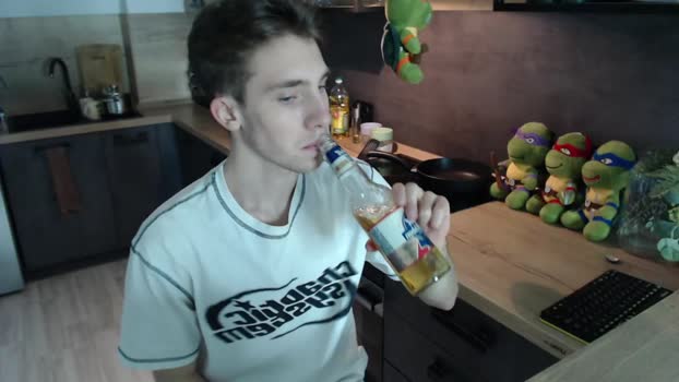 cute_brian strip Webcam SHOW @ Chaturbate 06-12-2024