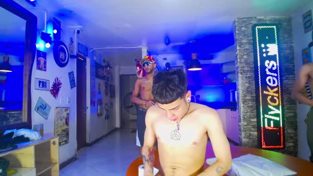 flyckers toy Webcam SHOW @ Chaturbate 06-12-2024
