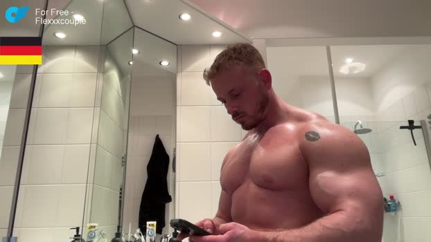 flexxxcouple show Webcam SHOW @ Chaturbate 06-12-2024