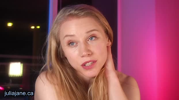 julia_jane suckshow Webcam SHOW @ Chaturbate 07-12-2024