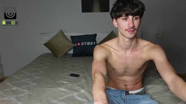 oliver_baker fuckme Webcam SHOW @ Chaturbate 07-12-2024