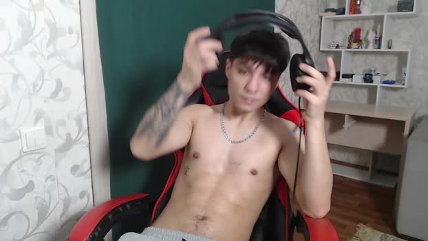 rik_and ass Webcam SHOW @ Chaturbate 07-12-2024