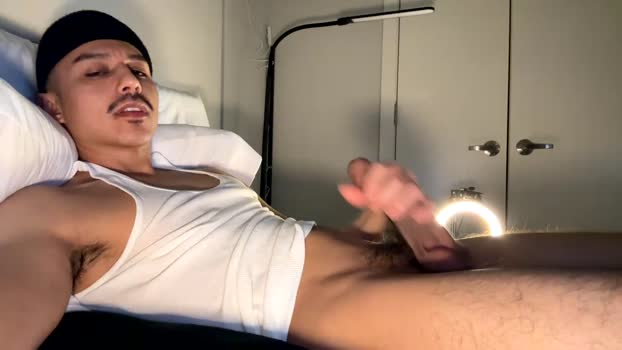 xmomentumx fuckface Webcam SHOW @ Chaturbate 09-12-2024
