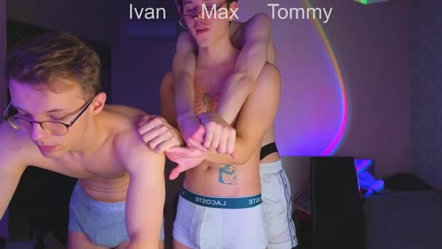 bigmaxd1ck twink Webcam SHOW @ Chaturbate 10-12-2024