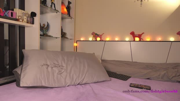 fishtgirlworld orgasm Webcam SHOW @ Chaturbate 11-12-2024